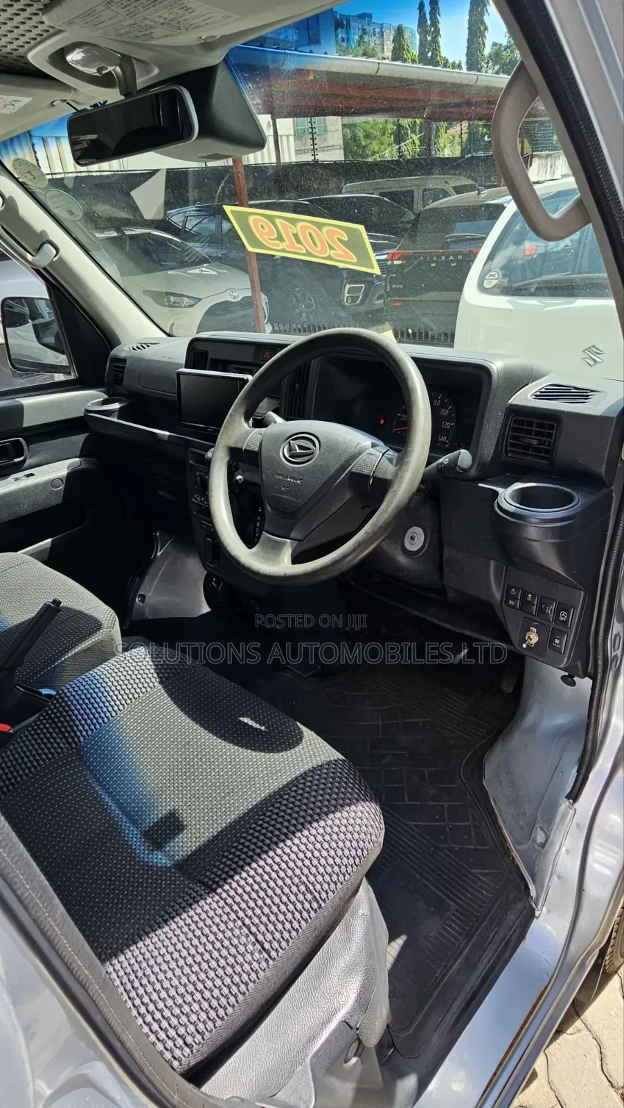 Daihatsu HIJET 2019 Silver