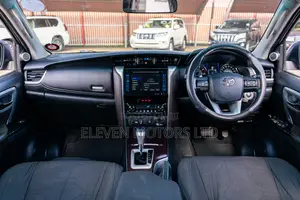 Toyota Fortuner 2019 Silver