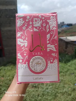 Yara Candy Perfume