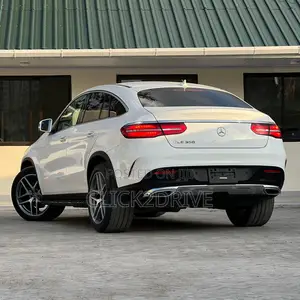 Mercedes-Benz GLE-Class GLE 350d 4MATIC 2017 Pearl