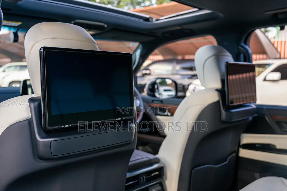 Lexus LX 600 2023 Gray