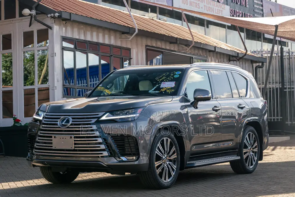Lexus LX 600 2023 Gray