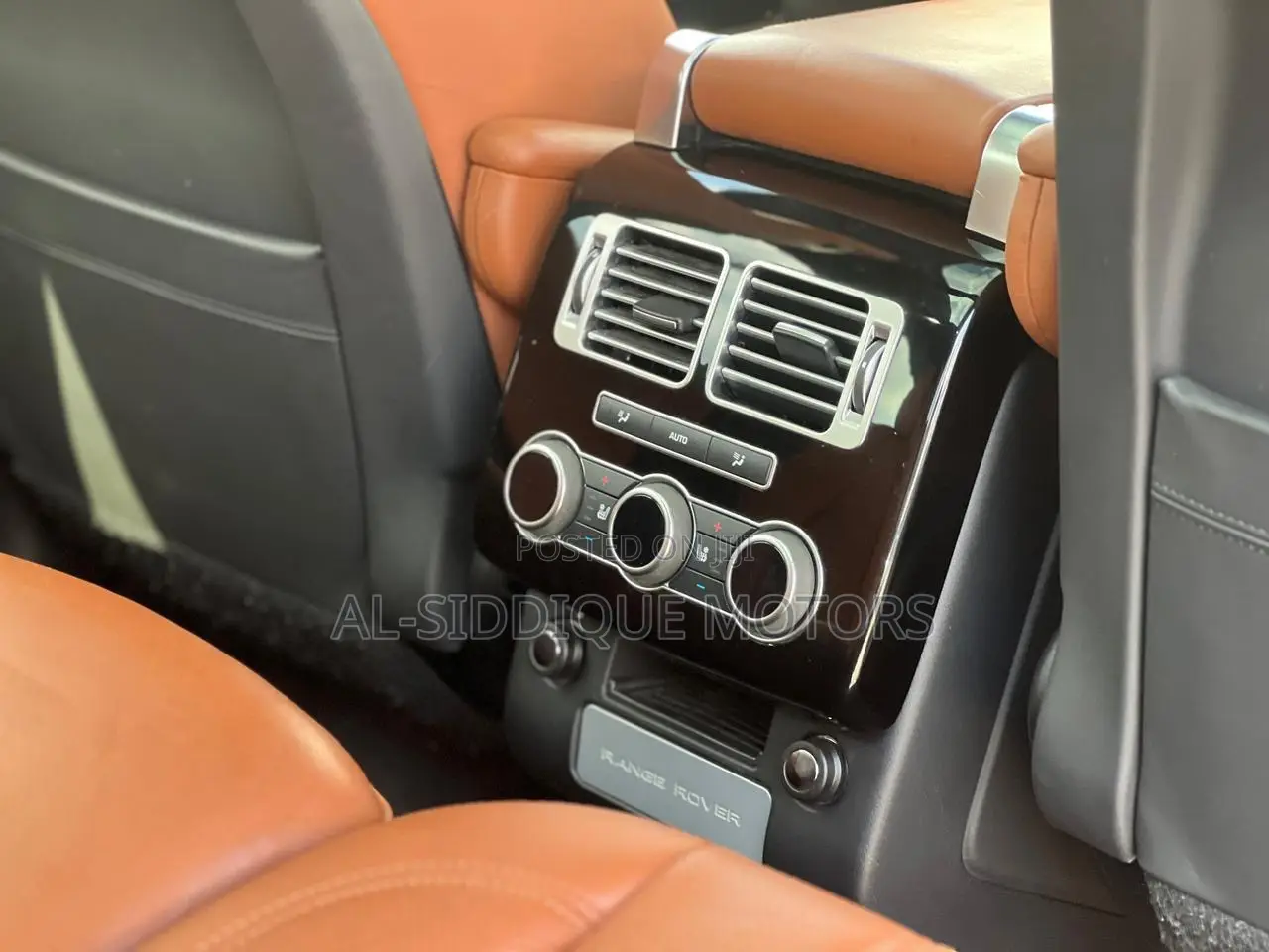 Land Rover Range Rover Vogue 2017 Black