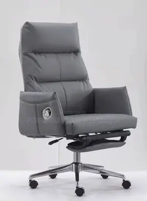 Leather Manager Desk Seat With Footrest.