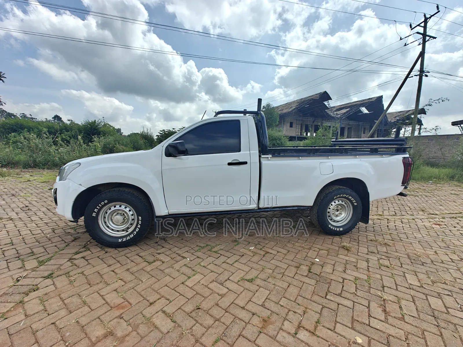 Isuzu D-MAX 2017 White