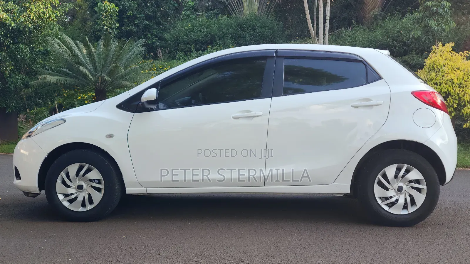Mazda Demio 2010 White