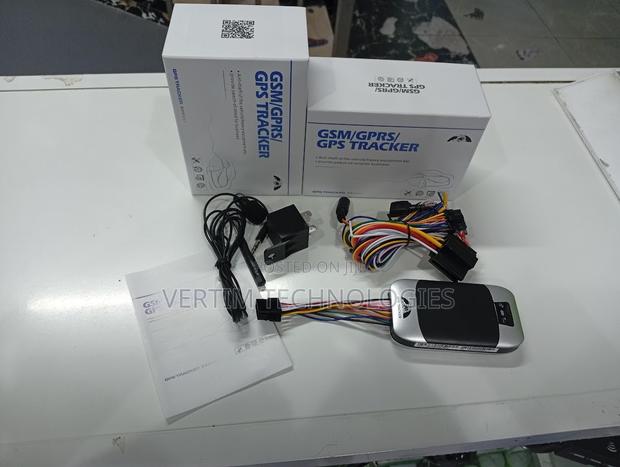 Remote Immobilization Support Tk303 GPRS GPS GSM Car Tracker - main view