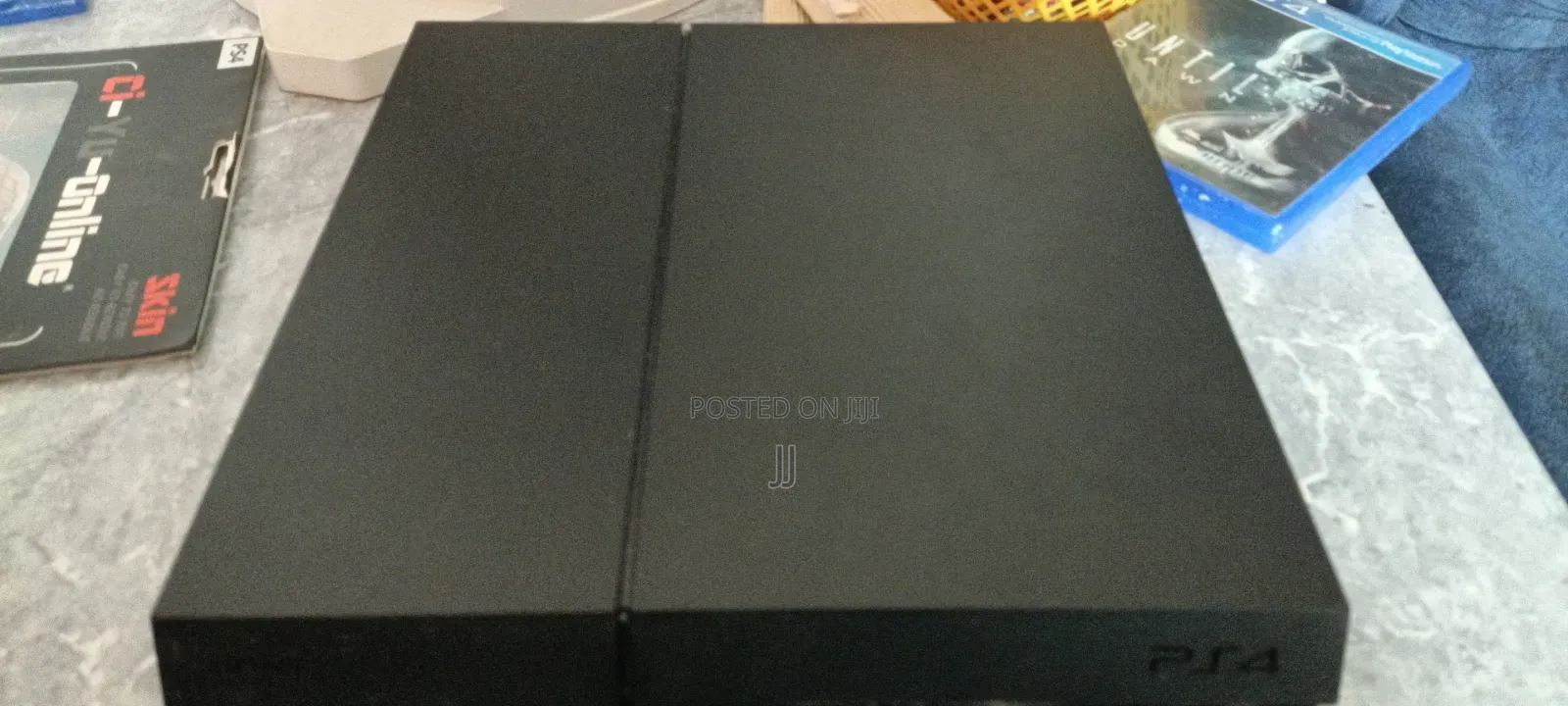 Ps4 Slightly Used,2 Controllers+Covers,3 Games and Ps4 Skin