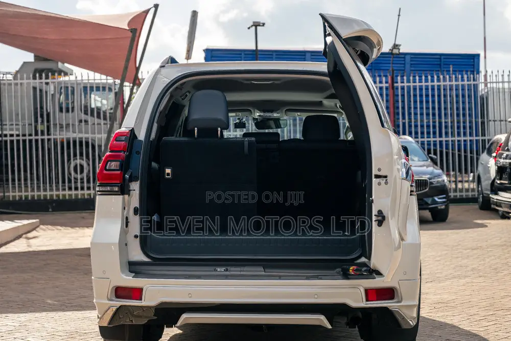 Toyota Land Cruiser Prado 2020 White