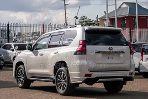 Toyota Land Cruiser Prado 2020 White
