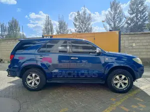 Toyota Fortuner 2008 Blue