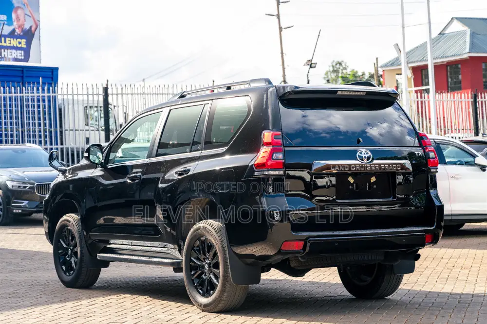 Toyota Land Cruiser Prado 2020 Black