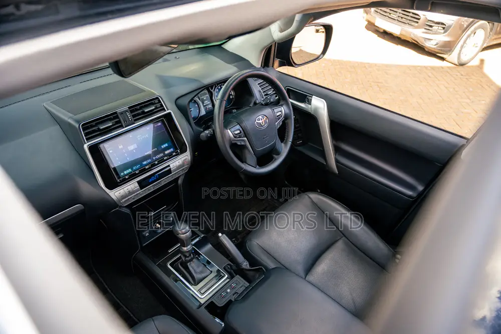 Toyota Land Cruiser Prado 2020 Black