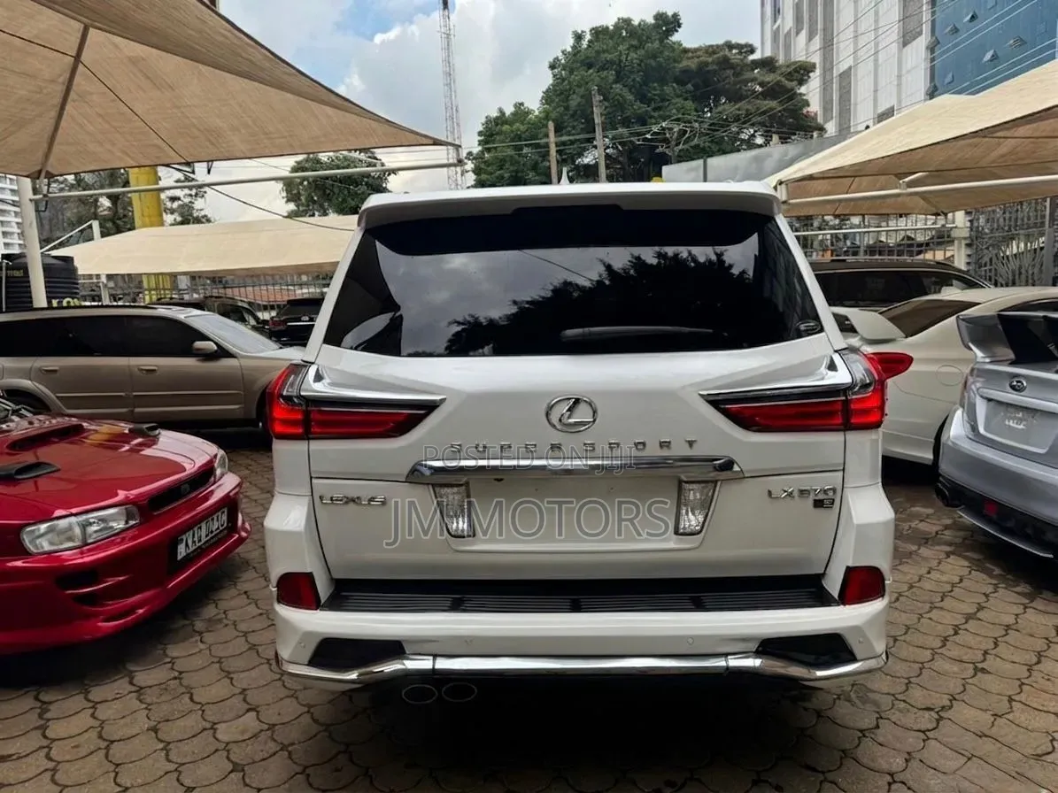 Toyota Land Cruiser 2016 Pearl