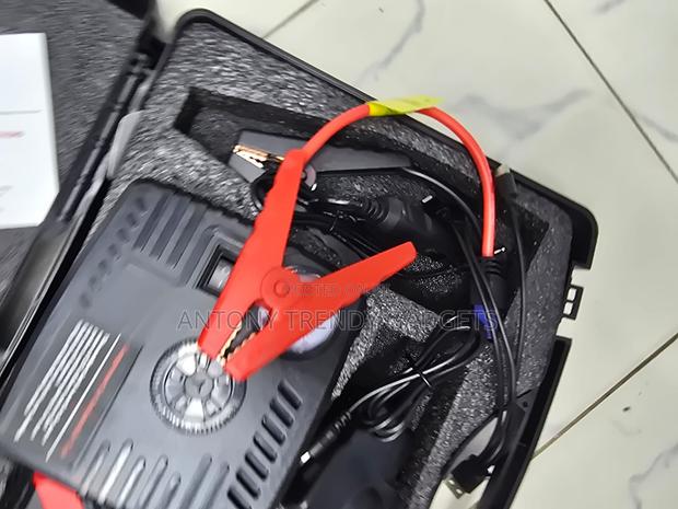 12v Emergency Battery Booster With Tire Inflator Pump