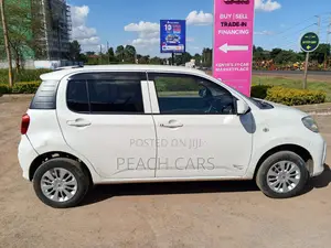 Daihatsu Boon 2018 White