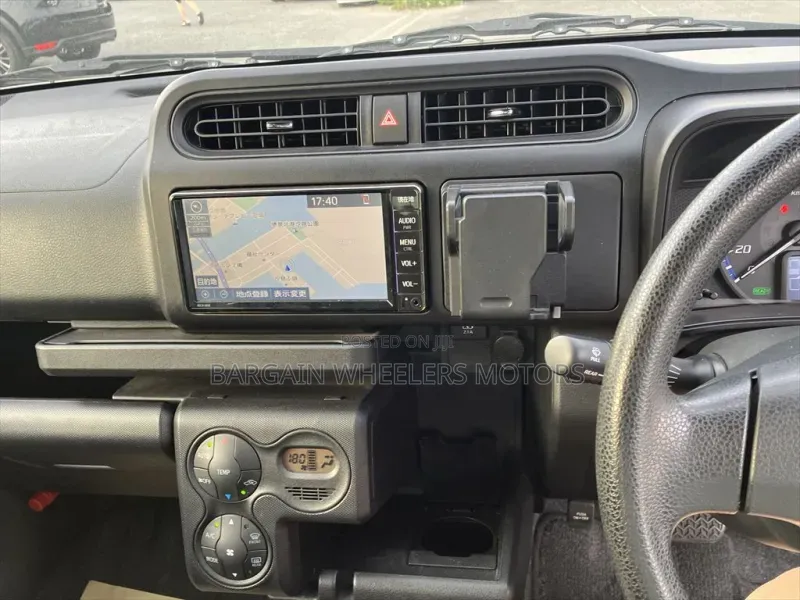 Toyota Succeed 2019