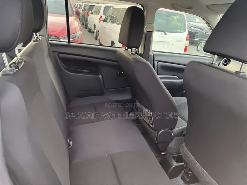 Toyota Succeed 2019