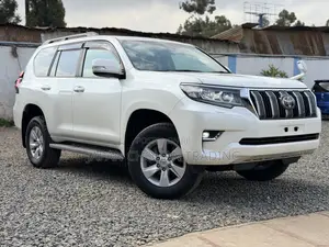 Toyota Land Cruiser Prado 2.7 2018 White