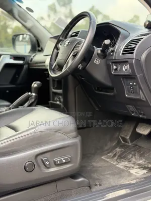 Toyota Land Cruiser Prado 2.7 2018 White