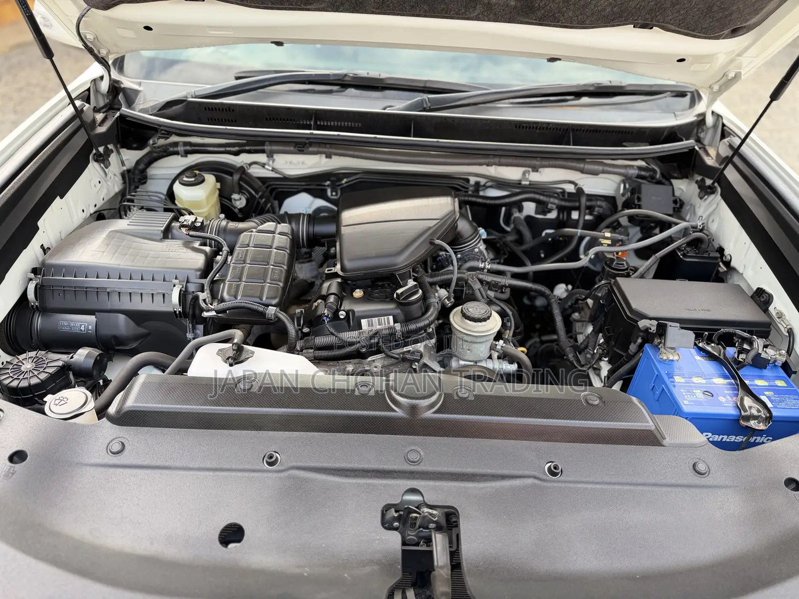 Toyota Land Cruiser Prado 2.7 2018 White
