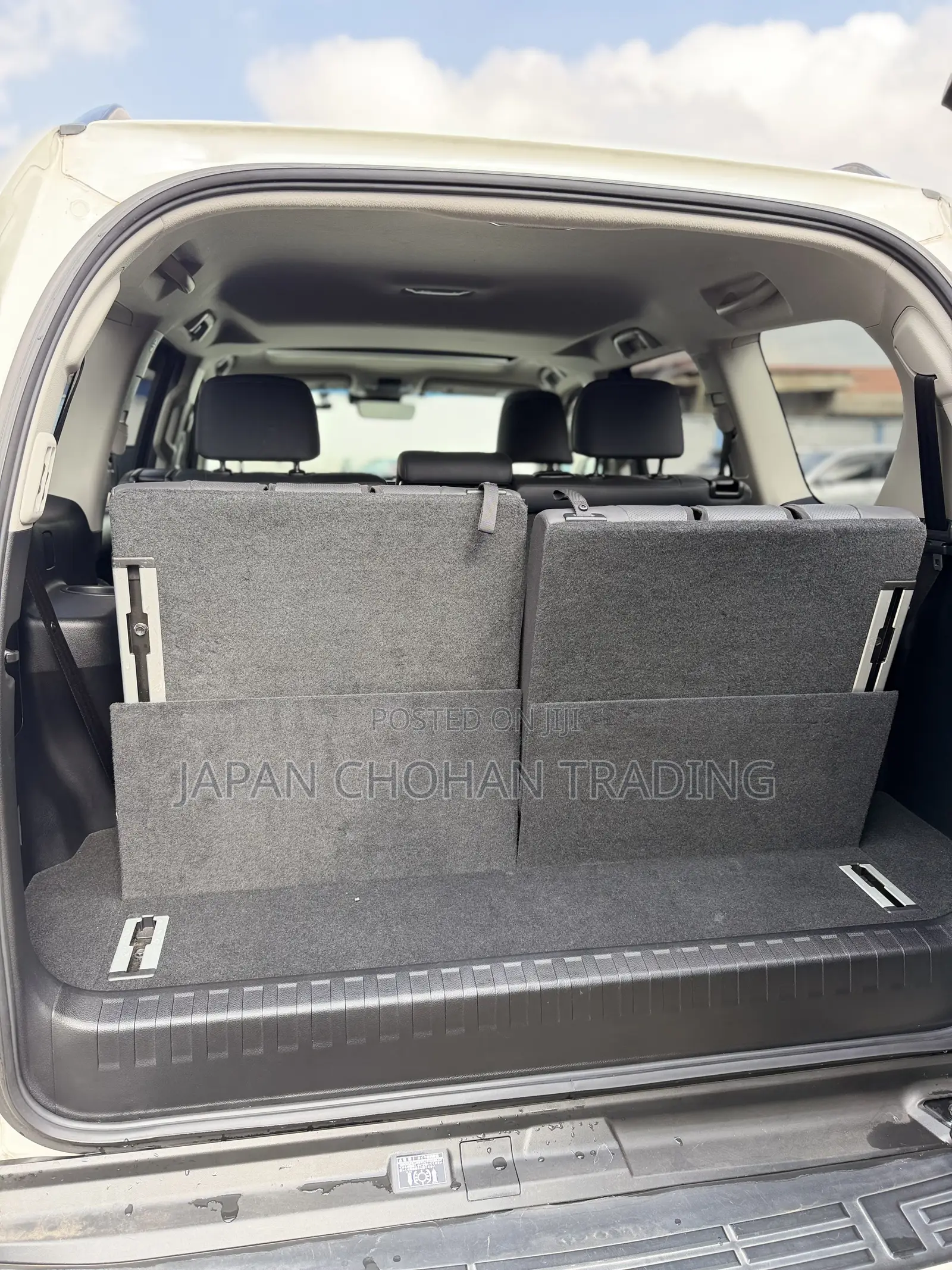Toyota Land Cruiser Prado 2.7 2018 White