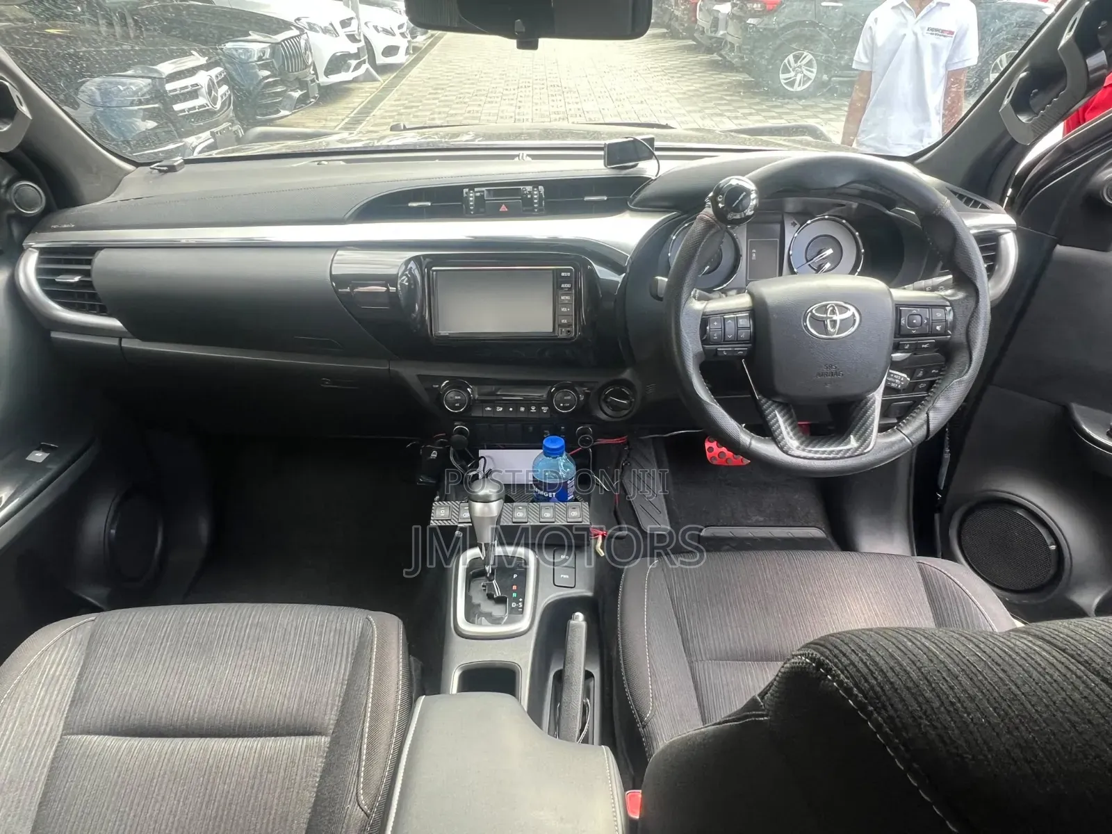 Toyota Hilux 2019 Matt Black