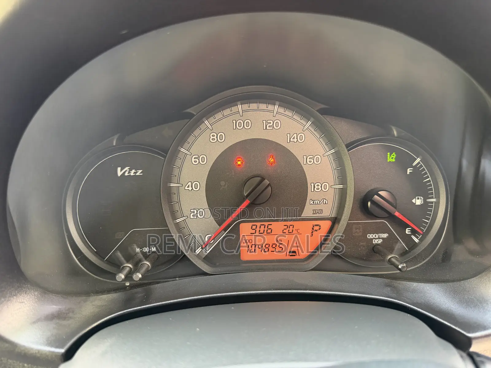 Toyota Vitz 2018 White