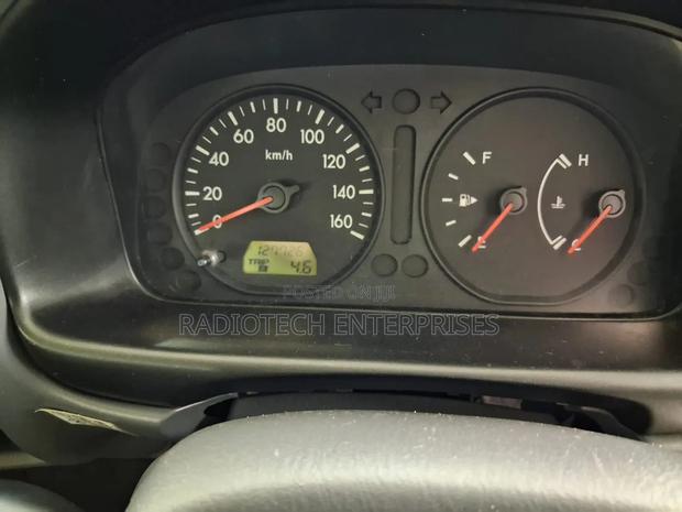 Mazda Bongo Pick Up - thumbnail 8