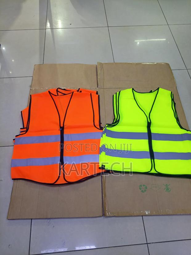 Luminous Green Reflector With Zip