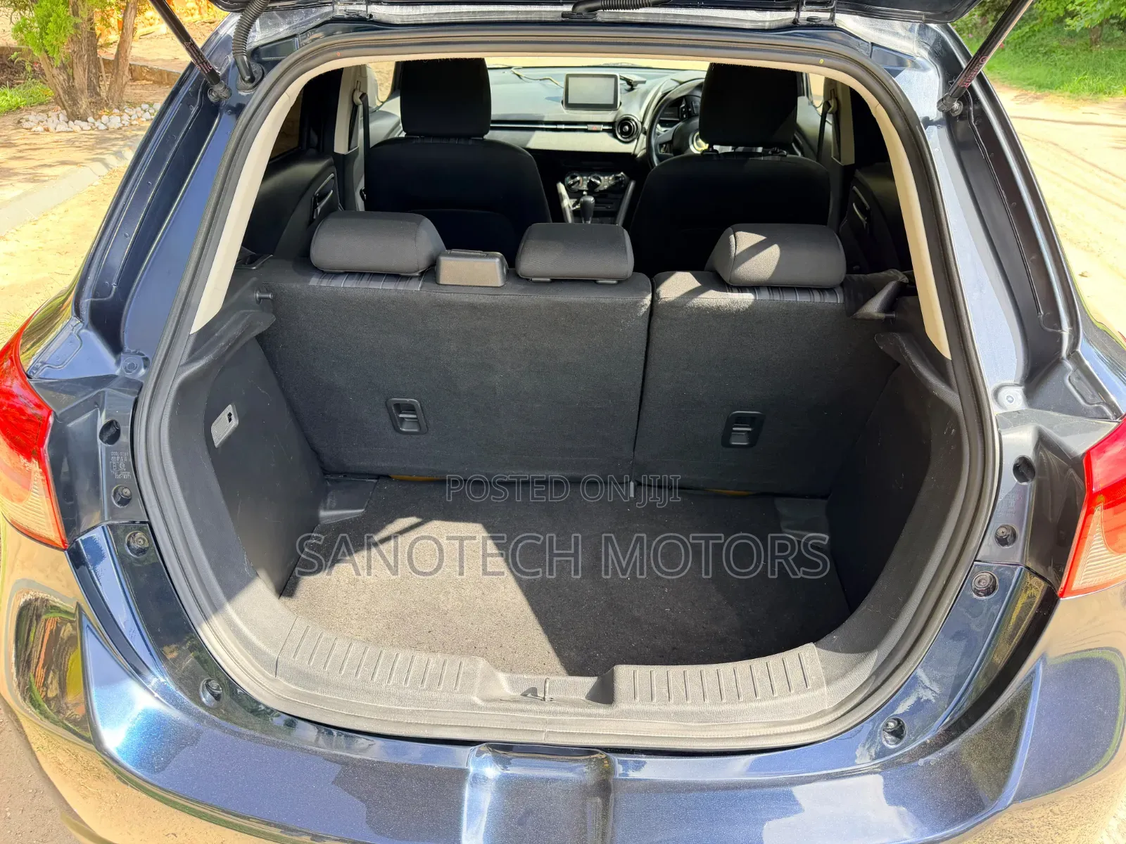 Mazda Demio 2015 Blue