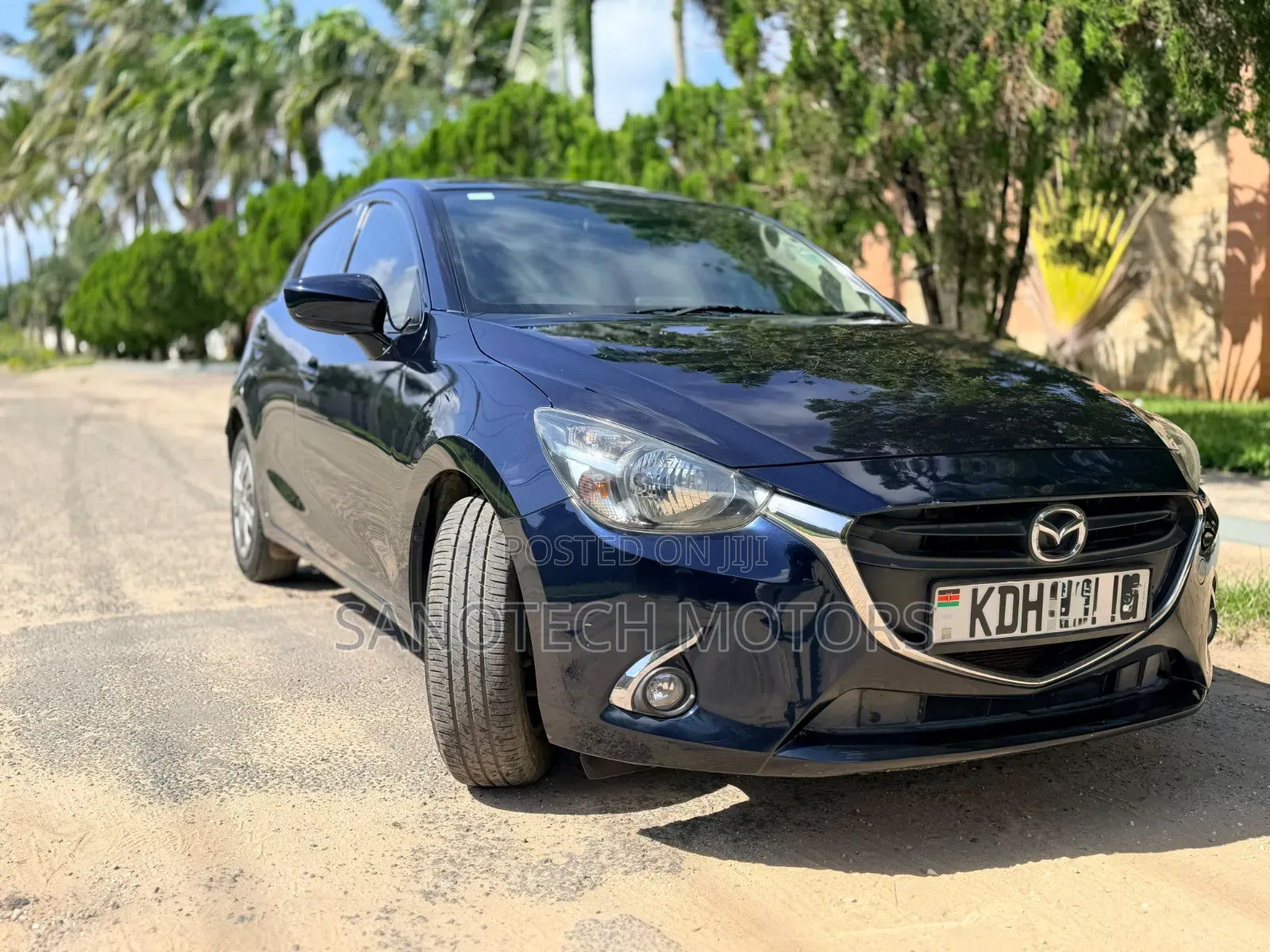 Mazda Demio 2015 Blue
