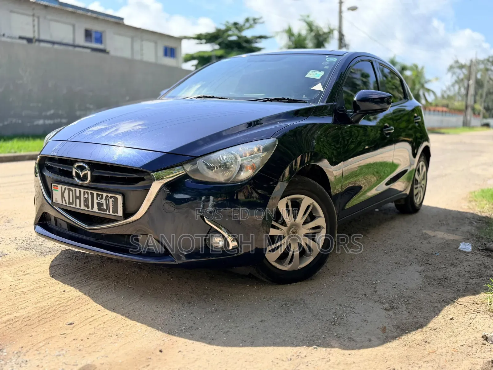 Mazda Demio 2015 Blue