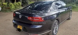 Volkswagen Passat 2016 Black