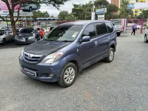 Toyota Avanza 2011 Blue