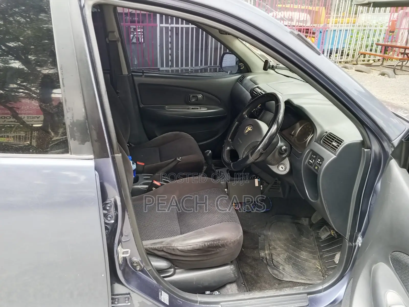 Toyota Avanza 2011 Blue
