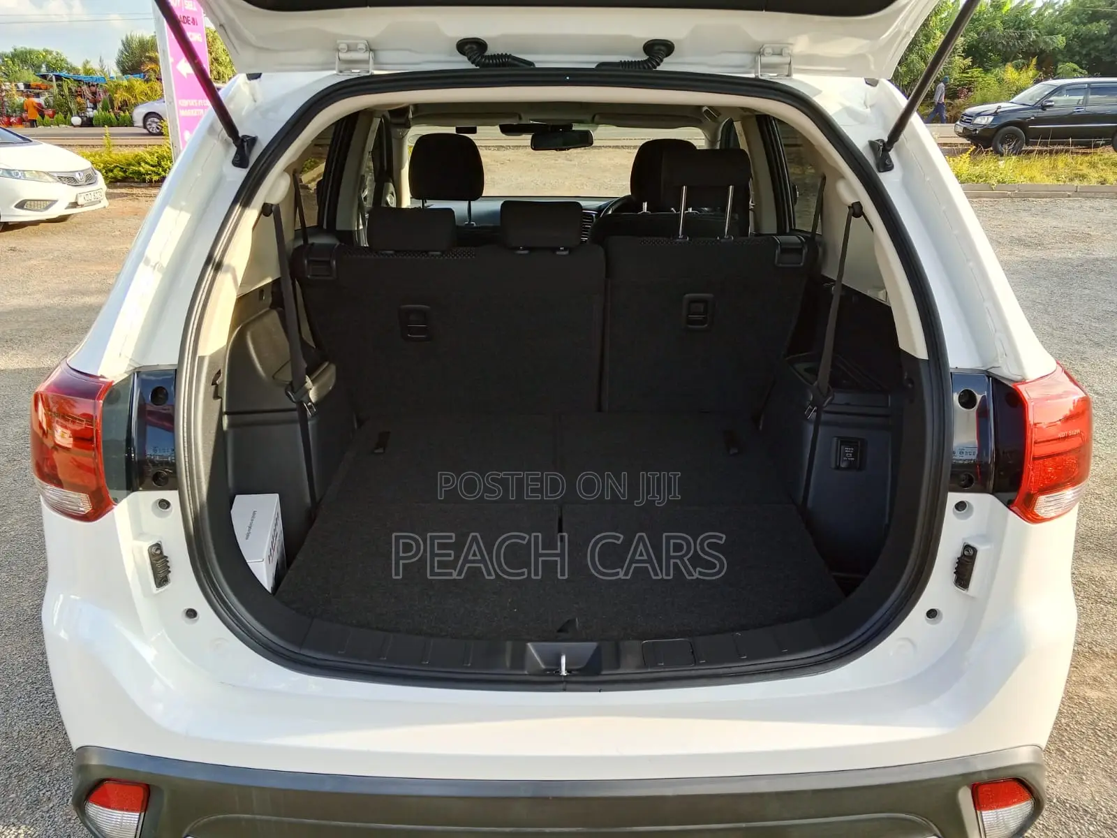 Mitsubishi Outlander 2018 White