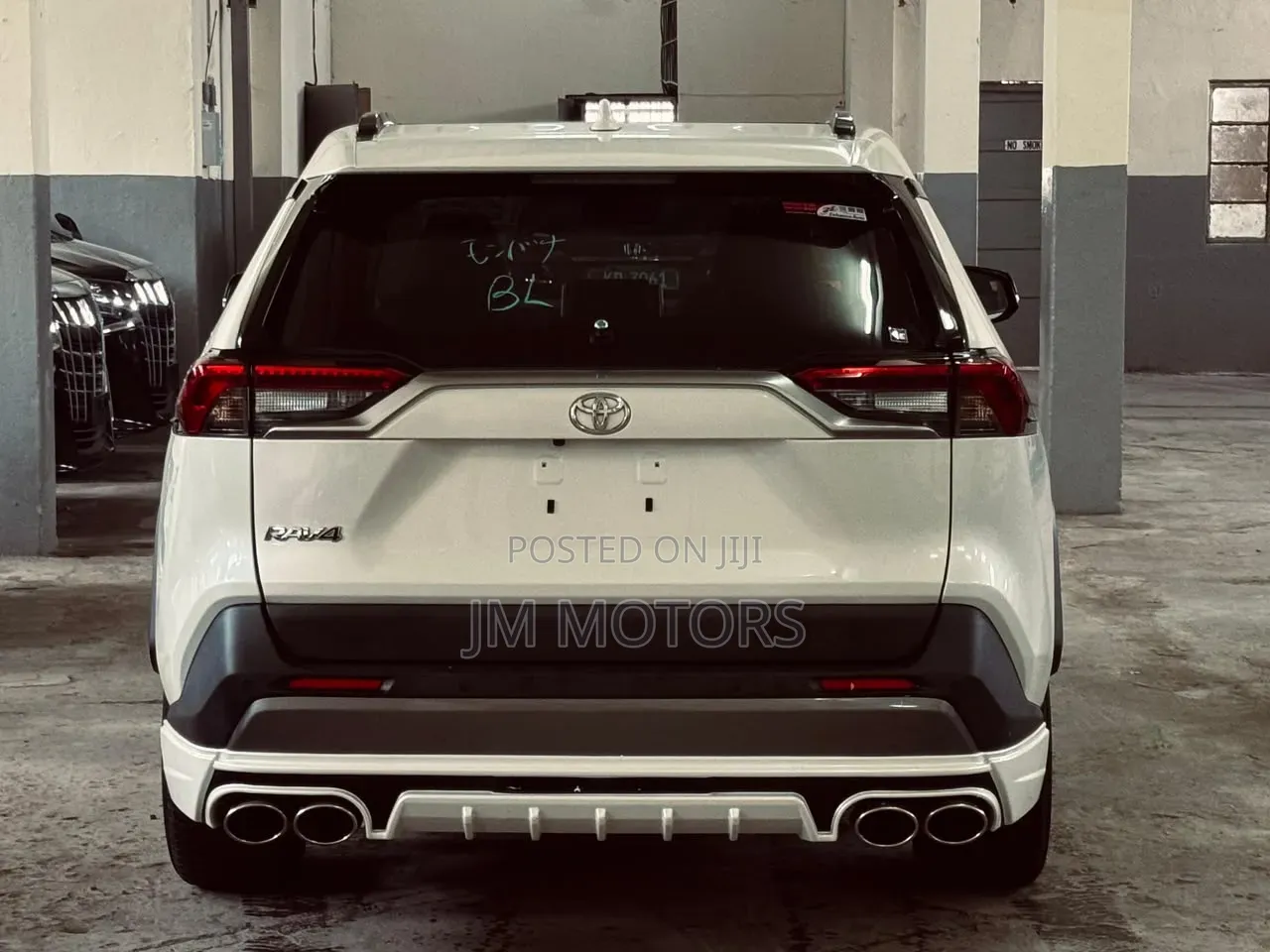 Toyota RAV4 2021 Off white