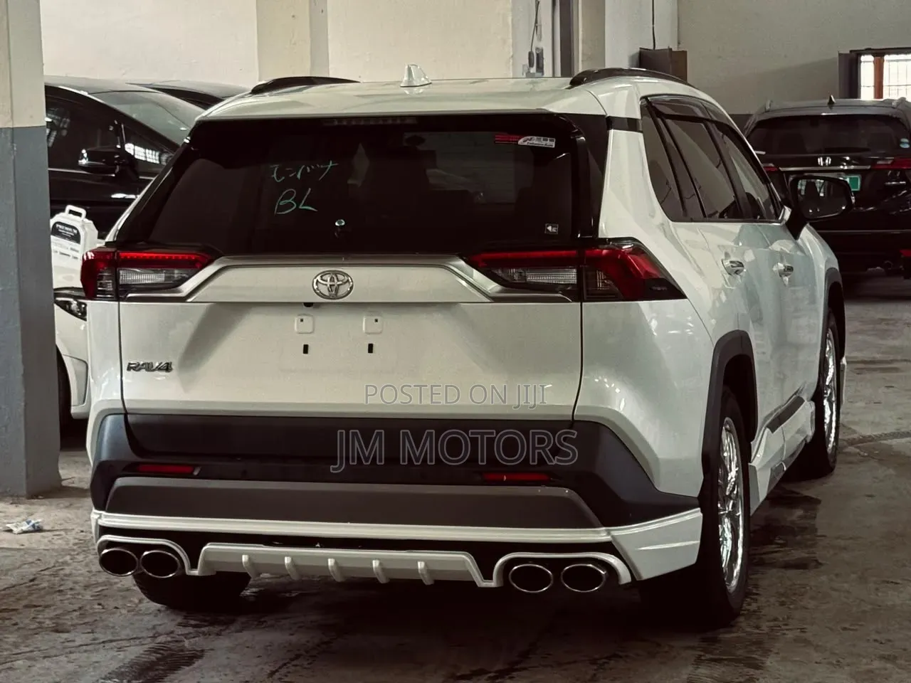 Toyota RAV4 2021 Off white