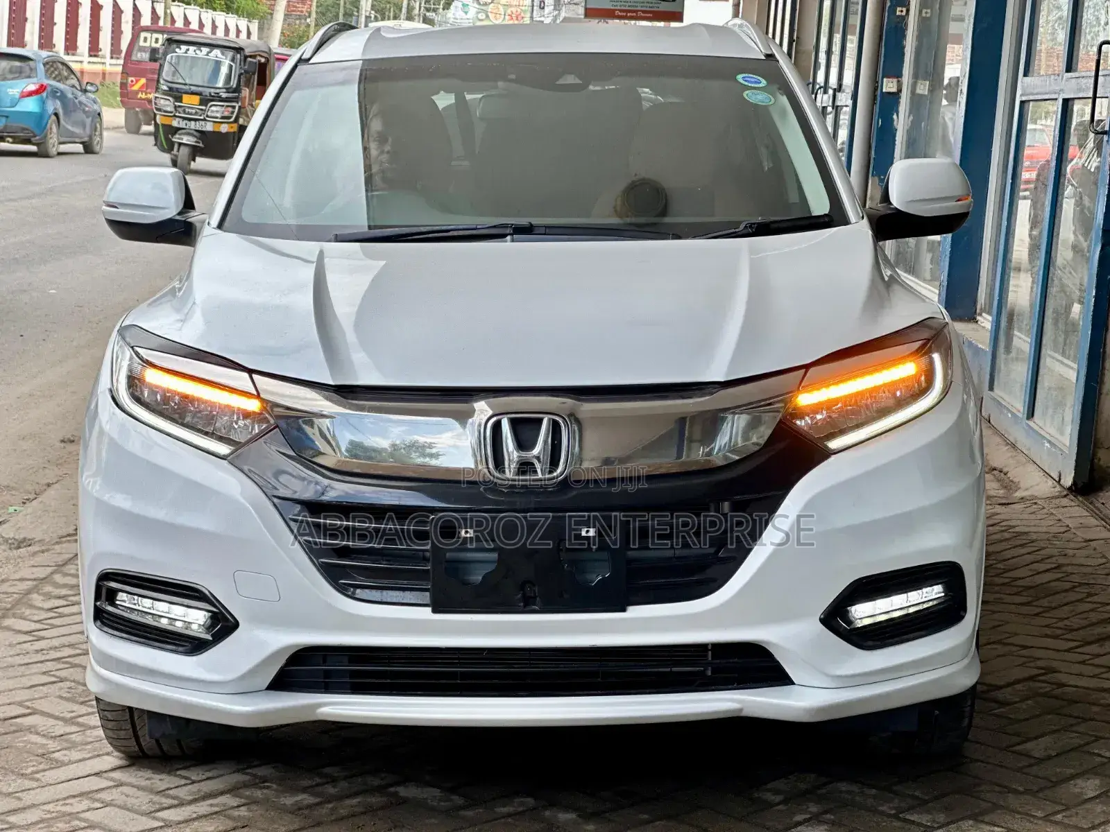 Honda Vezel 2019 Pearl