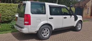 Land Rover Discovery 2006 White