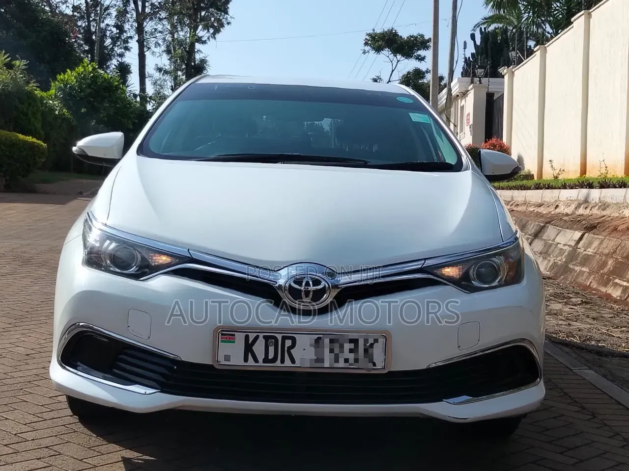 Toyota Auris 2016 White