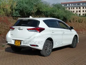 Toyota Auris 2016 White