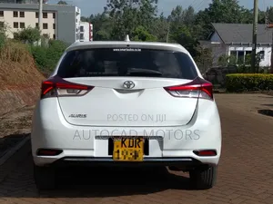 Toyota Auris 2016 White