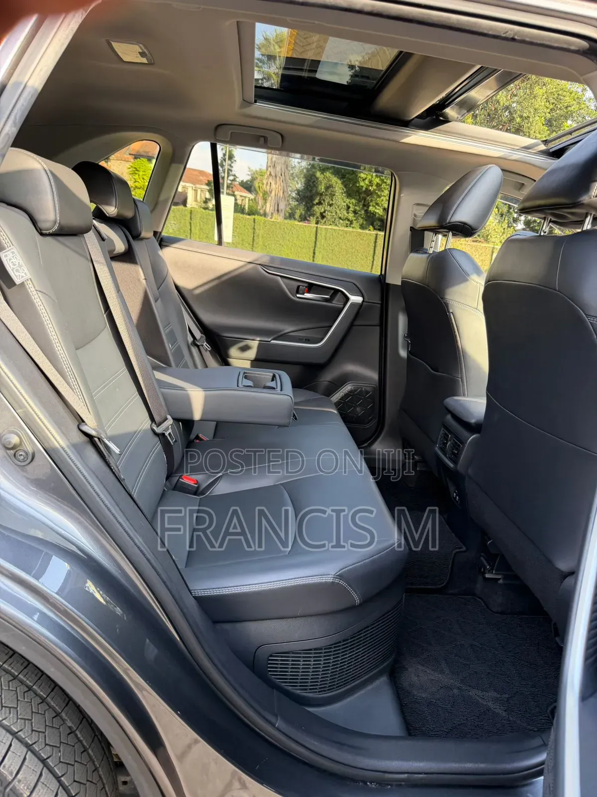 Toyota RAV4 Hybrid 2020 Gray
