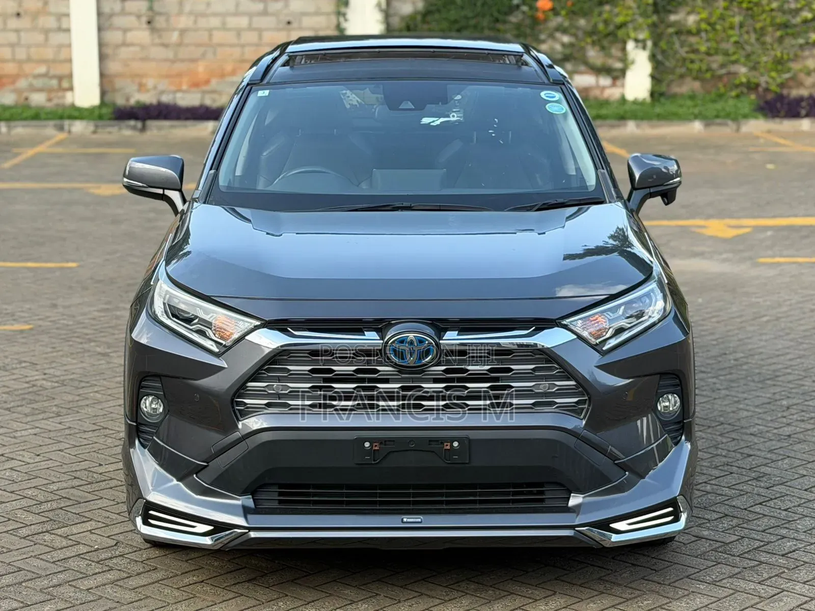 Toyota RAV4 Hybrid 2020 Gray