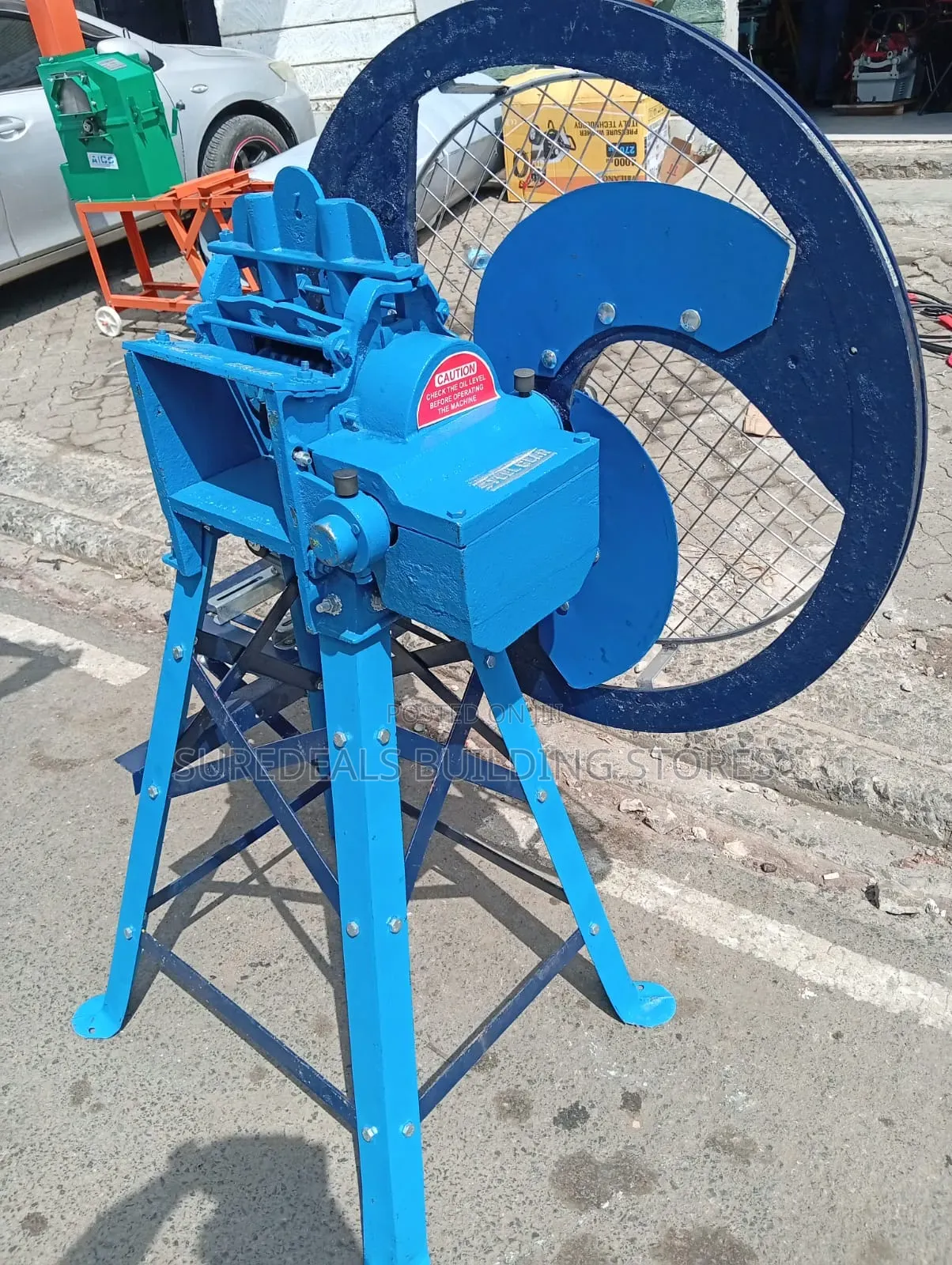 Heavy-duty Blue Gasoline-powered Chaff Cutter Machine
