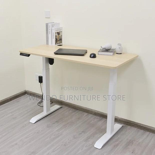 Office Desk; Content Creators Adjustable Electric Pc Table - thumbnail 3