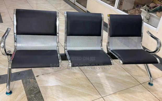 *3-Link Padded Metallic Office Waiting Bench* at 13000