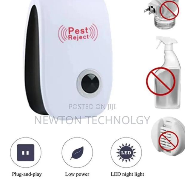 Pest Reject Ultrasound Mouse Cockroach Repeller Device